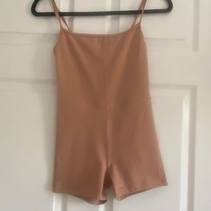 Aritzia Wilfred Free Divinity 3” Romper